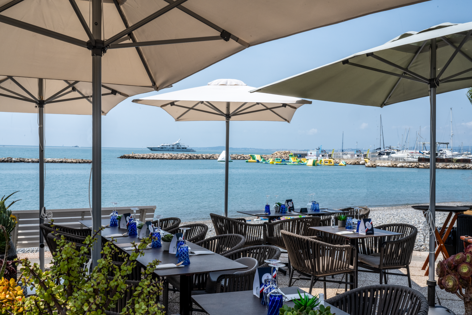 vue restaurant bord de mer Saint-Laurent-du-Var pour évènement professionnel